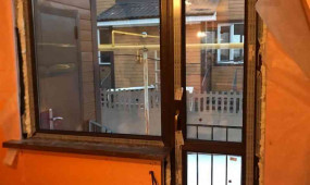 Балконные блоки и двери